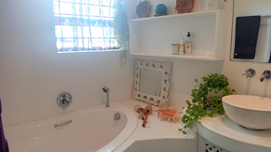 To Let 1 Bedroom Property for Rent in Vermont Western Cape